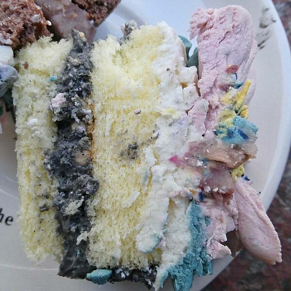 台北韓國裱花蛋糕推薦/amber_pastry_garden/韓國錶花杯子蛋糕/芝麻焦糖脆脆香草&巧克力玫瑰莓果/減糖優雅美