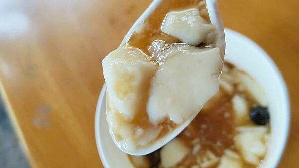 【台北美食】專一豆花｜永春捷運站附近美味的路邊攤豆花店