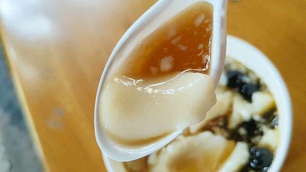 【台北美食】專一豆花｜永春捷運站附近美味的路邊攤豆花店