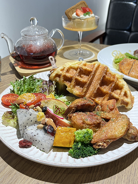 【桃園美食】風禾公園旁舒適明亮的咖啡廳|聚餐約會好地方|早午 【桃園美食】風禾公園旁舒適明亮的咖啡廳|聚餐約會好地方|早午