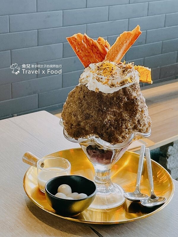 緊鄰濱海觀景步道,結合沙丘、海灘與跨海大橋,霜淇淋刨冰 x 咖啡 x 早午餐:季風沙丘 – 老。樣子三店 @魚兒 x 牽手明太子的「視」界旅行