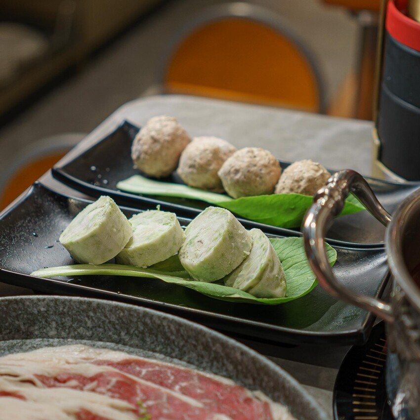 台北 中山區 呷哺呷哺 中山站 新光三越南西 火鍋 手搖飲 9.jpg