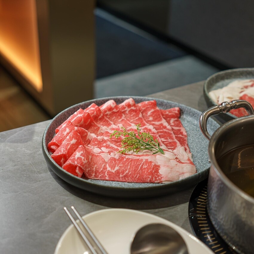 台北 中山區 呷哺呷哺 中山站 新光三越南西 火鍋 手搖飲 7.jpg