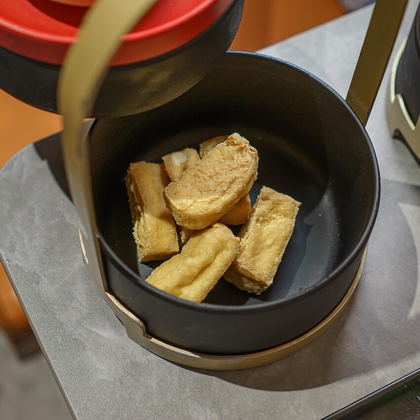 台北 中山區 呷哺呷哺 中山站 新光三越南西 火鍋 手搖飲 12.jpg