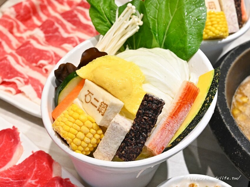 石二鍋｜全新鍋底新上市，內用享冬瓜檸檬冰沙喝到飽，還有超值優惠券，這樣吃省超多！