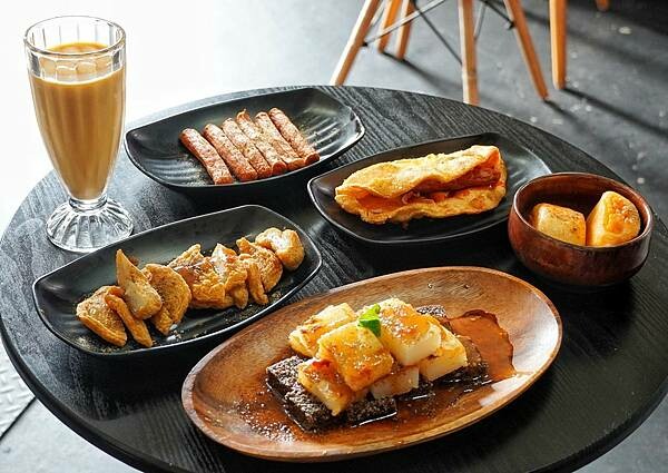 LINE_ALBUM_大秀米血 二傻夫婦_230408_23.jpg