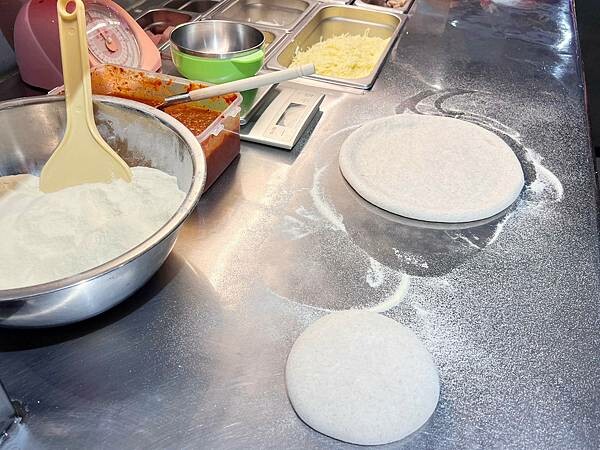 LINE_ALBUM_拍拍手 二傻夫婦_230422_53.jpg