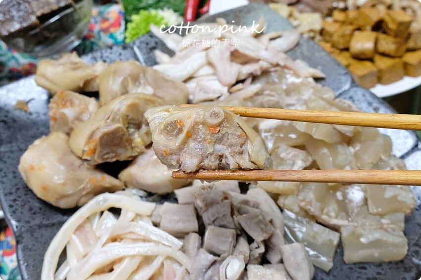 台中滷味這家很特別!少見白滷橄欖屋滷味吃得到~眷村白涼麵也大推 - 棉花糖的天空