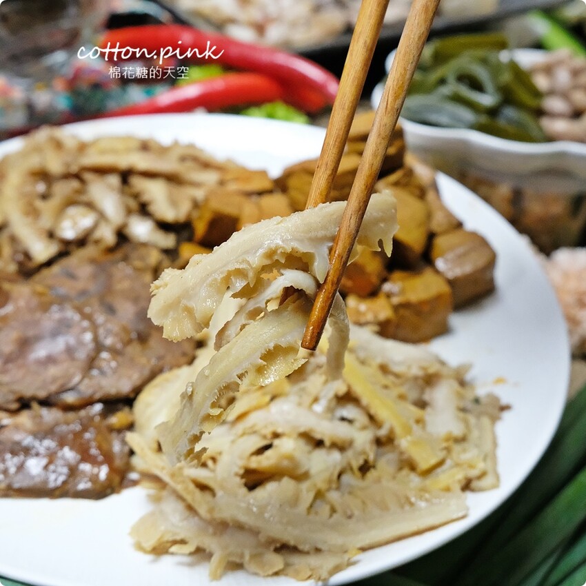 台中滷味這家很特別!少見白滷橄欖屋滷味吃得到~眷村白涼麵也大推 - 棉花糖的天空