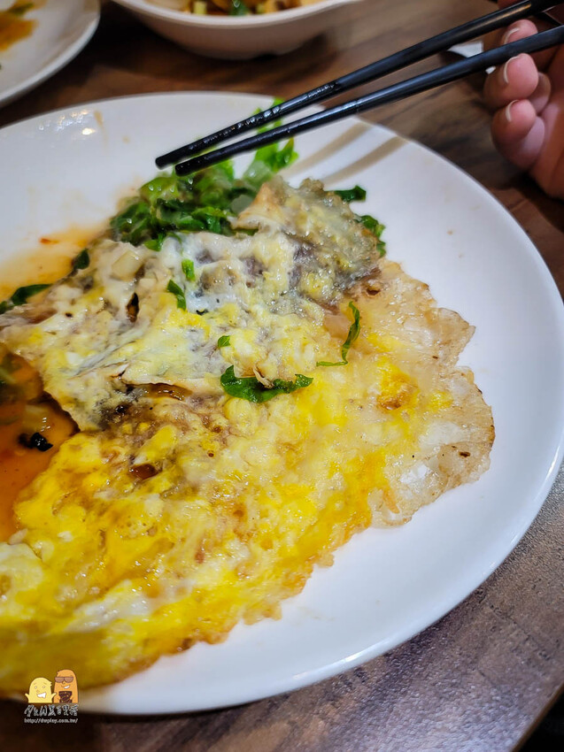 一點都不猛的猛男蚵仔煎，有基隆吉古拉、大燒賣、脆煎蚵仔煎