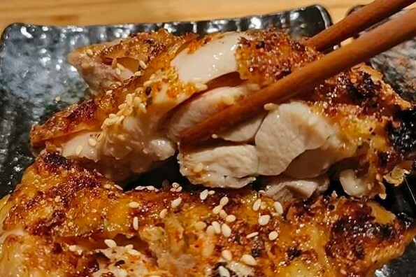 台中市西區(台中/西區)說故事的人-藏身在臺中市役所二樓，四月精緻午餐餐點開箱