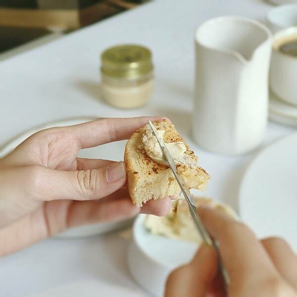 台中市西區(台中/西區)說故事的人-藏身在臺中市役所二樓，四月精緻午餐餐點開箱