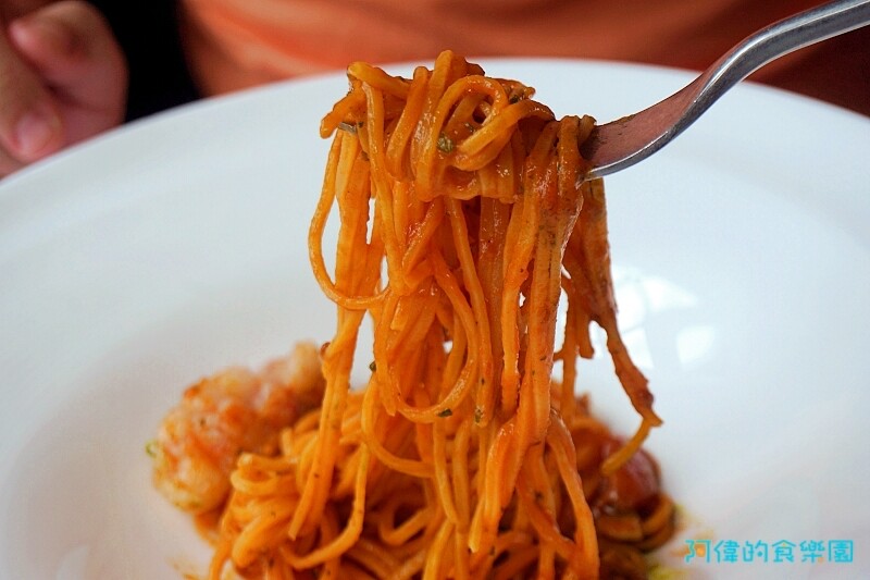 【台中美食】說故事的人Narratore-百年古蹟中的純正義式料理，主廚大有來頭，google4.9星好評