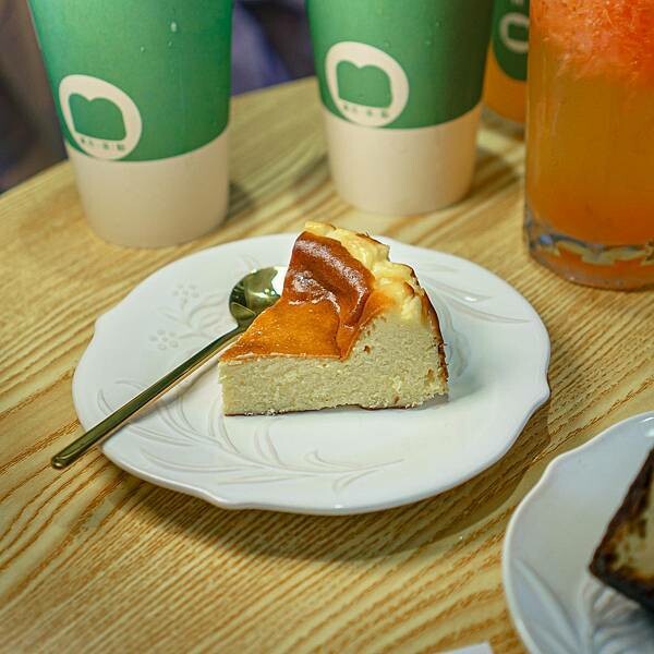 台北 中山區 莫方茶點 忠孝新生 華山 三創 手搖飲 12.jpg