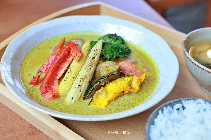 彰化美食酉久茶事|老宅咖啡館,隱藏巷弄美食,寵物友善餐廳,近彰化三民路美食