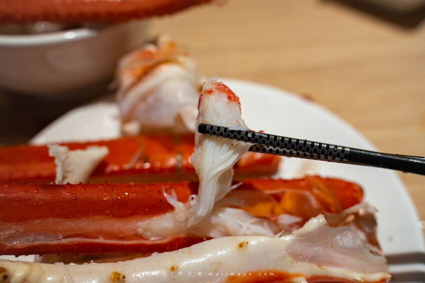 芳 和牛海鮮精緻鍋物｜中壢超狂和牛海鮮鍋物專賣店，秋季蟹霸王套餐日本頂級和牛+當季活體海鮮盤最低只要69