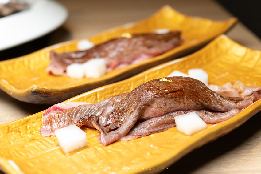 芳 和牛海鮮精緻鍋物｜中壢超狂和牛海鮮鍋物專賣店，秋季蟹霸王套餐日本頂級和牛+當季活體海鮮盤最低只要69