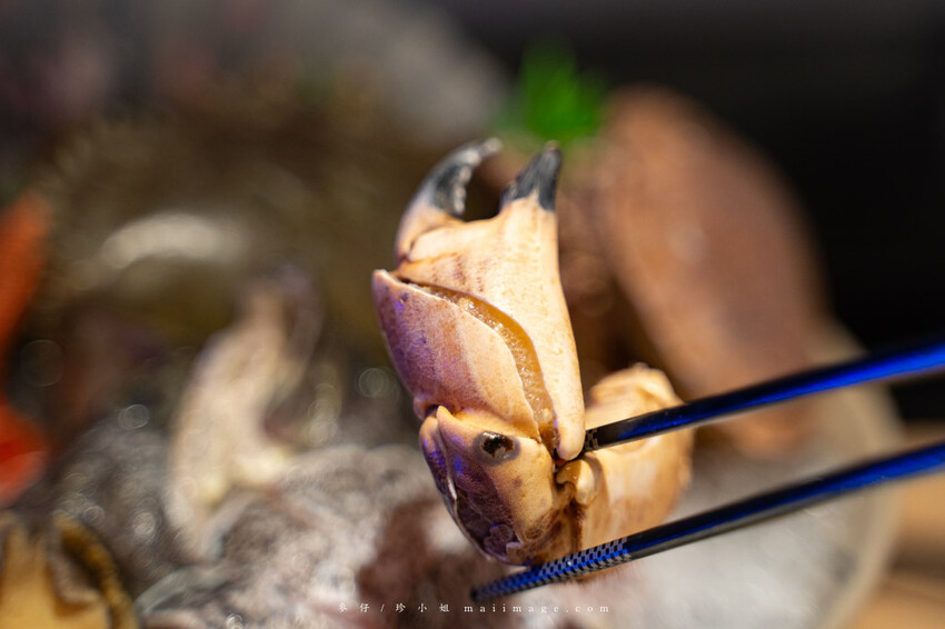 芳 和牛海鮮精緻鍋物｜中壢超狂和牛海鮮鍋物專賣店，秋季蟹霸王套餐日本頂級和牛+當季活體海鮮盤最低只要69