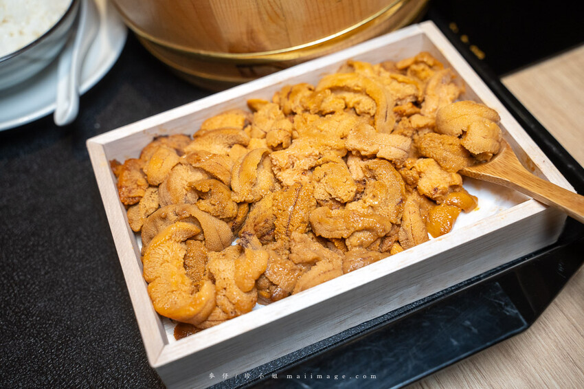 芳 和牛海鮮精緻鍋物｜中壢超狂和牛海鮮鍋物專賣店，秋季蟹霸王套餐日本頂級和牛+當季活體海鮮盤最低只要69