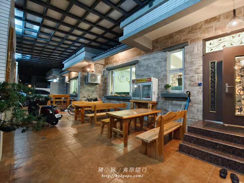 台東。台東市》浪閣民宿33.35。可愛的卡通主題房型