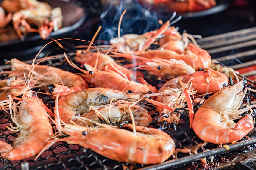 鳳山美食 – 野饌日式燒肉吃到飽 x 不只燒肉！泰國蝦生蚵啤酒暢飲！