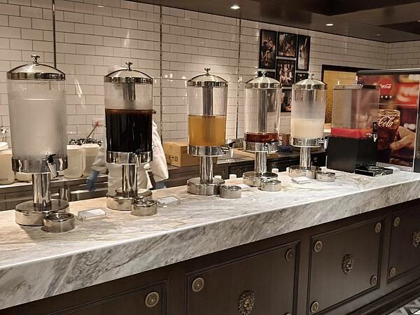 台北JR東日本大飯店柏麗安~假日下午茶~捷運綠線南京復興站2