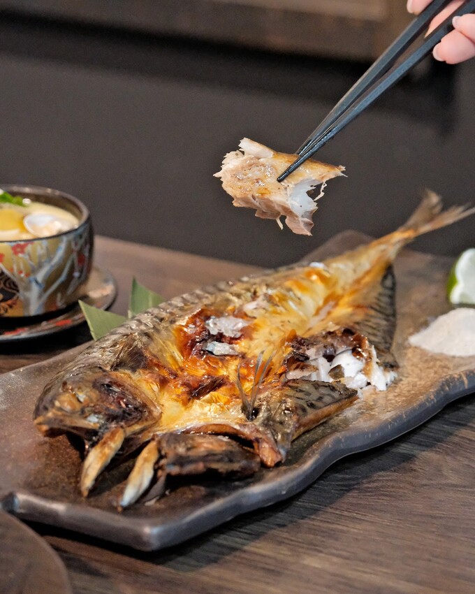 【台北居酒屋推薦】竹崎居酒食堂敦化店～串燒、墨魚炒飯、鯖魚超