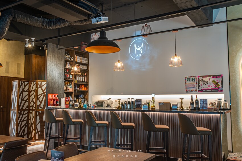 台中美食｜NK. Restaurant～歐陸料理與臺灣食材的完美結合，口味層次多主廚實力堅強，必點豬腳醋、油封鴨腿