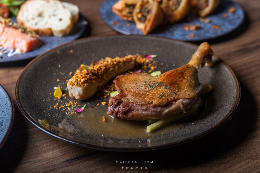 台中美食｜NK. Restaurant～歐陸料理與臺灣食材的完美結合，口味層次多主廚實力堅強，必點豬腳醋、油封鴨腿