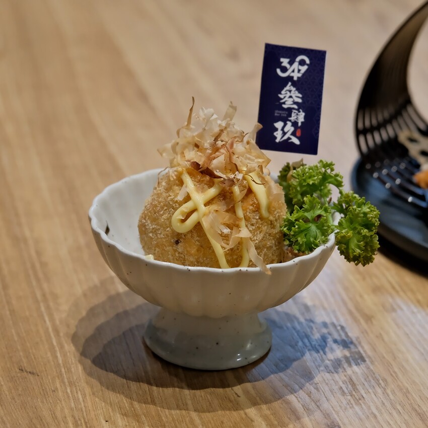 【桃園居酒屋推薦】參肆玖餐酒屋Bar 349～獨家台日創意料理只要99元起～還有私人包廂可以預約喔！桃園平價餐廳必吃～