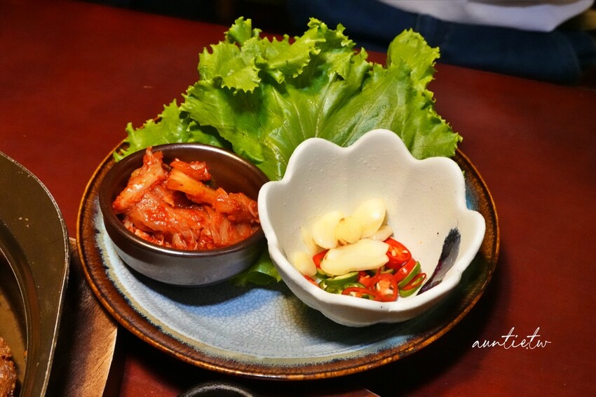 台北市中山區【台北】中山站｜李上LeeSang，來自首爾的韓式餐酒館，海鮮鍋巴湯、韓式炸雞，