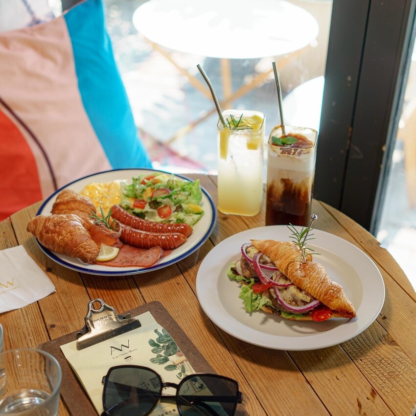 台北 大安區AW Cafe Wine Bistro 不限時咖啡廳 餐酒館 寵物友善 2.jpg