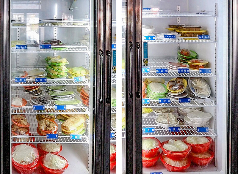 大湖口火鍋城 一盤肉只要$100元，桌邊麻油爆炒石頭火鍋，還有紅燒鰻、吉古拉特色火鍋鍋料一起吃