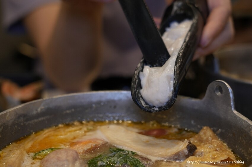 林口/龜山小火鍋推薦|開鍋OPEN POT林口長庚店~平價小火鍋,滷肉飯、王子麵、冬粉、飲品、霜淇淋等自助吧