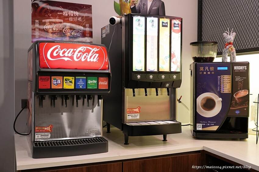 林口/龜山小火鍋推薦|開鍋OPEN POT林口長庚店~平價小火鍋,滷肉飯、王子麵、冬粉、飲品、霜淇淋等自助吧