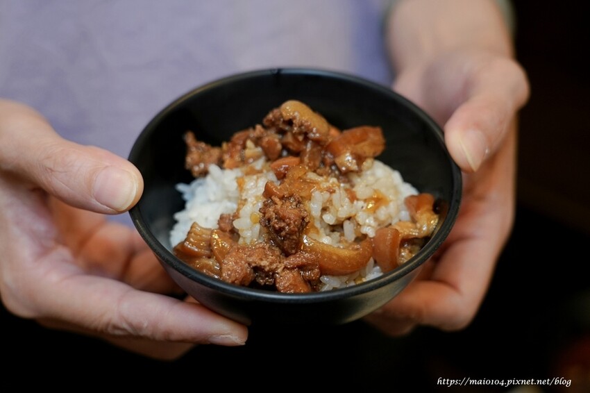 林口/龜山小火鍋推薦|開鍋OPEN POT林口長庚店~平價小火鍋,滷肉飯、王子麵、冬粉、飲品、霜淇淋等自助吧
