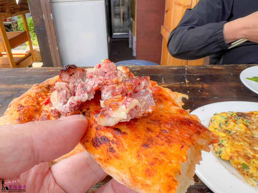 連江縣北竿鄉芹沃咖啡烘焙館｜北竿鄉馬祖–沒訂位吃不到的馬祖創意美食，大推老酒豬肉蛋披薩