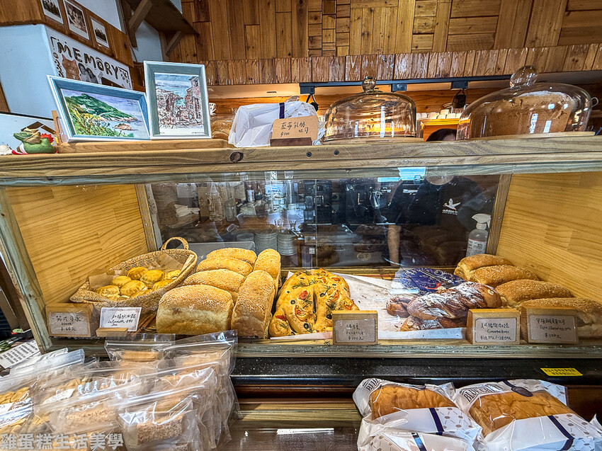 【馬祖食記】芹沃咖啡烘焙館Qinwo Bakery 【馬祖食記】芹沃咖啡烘焙館Qinwo Bakery