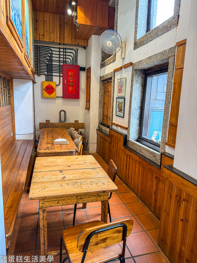 【馬祖食記】芹沃咖啡烘焙館Qinwo Bakery 【馬祖食記】芹沃咖啡烘焙館Qinwo Bakery