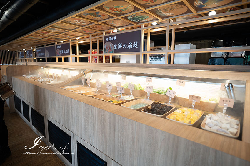 桃園火車站比臉大和牛吃到飽,7種湯底、咖哩飯、超過40種的火鍋蔬菜自助吧,最便宜只要398元起 @Irene's 食旅.時旅