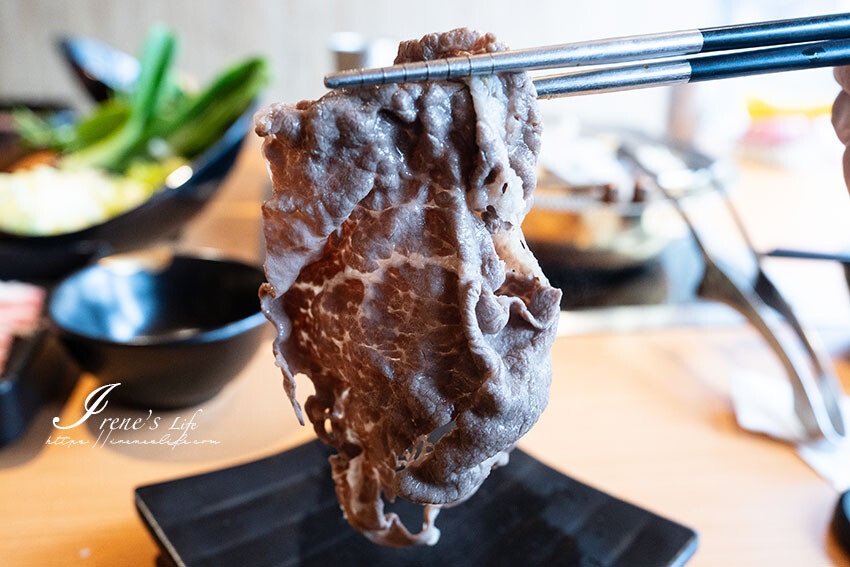 桃園火車站比臉大和牛吃到飽,7種湯底、咖哩飯、超過40種的火鍋蔬菜自助吧,最便宜只要398元起 @Irene's 食旅.時旅