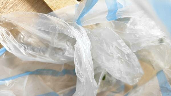 【板橋美食】古早味小吃 小餛飩肉羹湯 油飯｜１５元油飯３０元肉羹湯，超佛心價的隱藏版美食