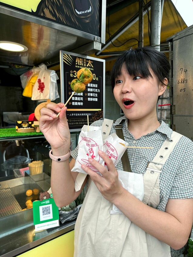 [彰化北斗] 熊太地瓜球 北斗店｜香菜控必吃！香菜口味地瓜球｜另有9種口味可以選擇｜奠安宮必吃銅板美食｜內附完整菜單 - 萍姐愛分享