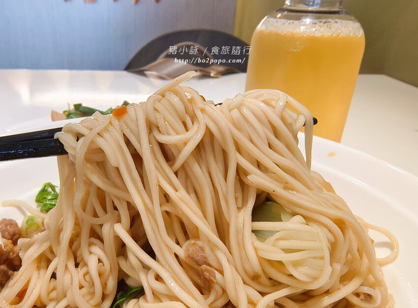 高雄。路竹》喲豆食堂。在地手作麵食館。