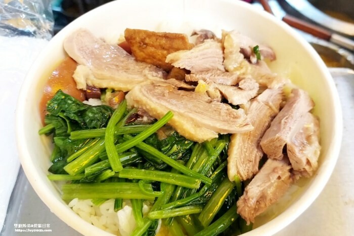 前鎮銅板美食 – 食嗑時刻乾拌麵 適合上班族或是一個人的悠閒午餐時間