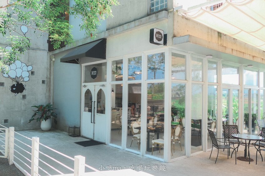 【五結親子景點】黑RURU CAFE｜宜蘭超人氣笑笑羊主題咖啡館！餐點好吃、互動餵羊 萌萌的太可愛啦，內附菜單、入園資訊，宜蘭寵物友善餐廳