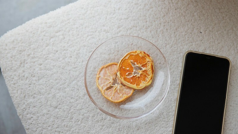 台中逢甲|uni cafe與你咖啡 -藍白色調韓系咖啡廳,對寵物很友善之外這裡有蔬食