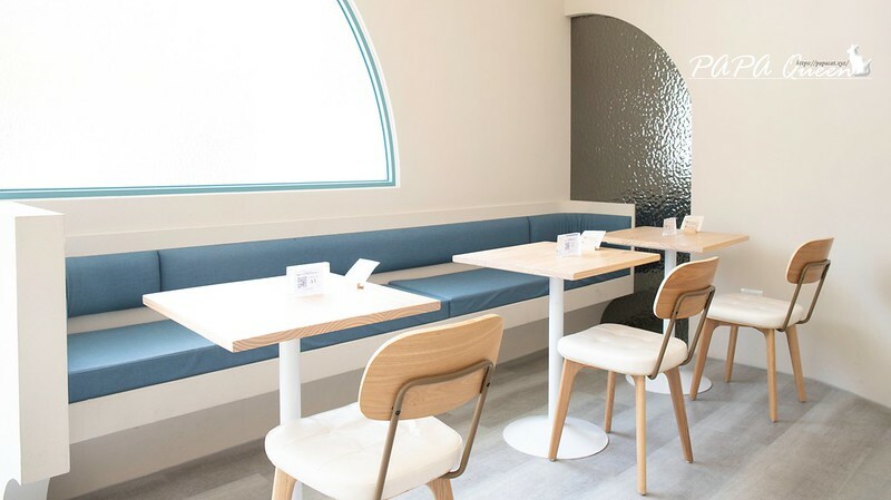 台中逢甲|uni cafe與你咖啡 -藍白色調韓系咖啡廳,對寵物很友善之外這裡有蔬食