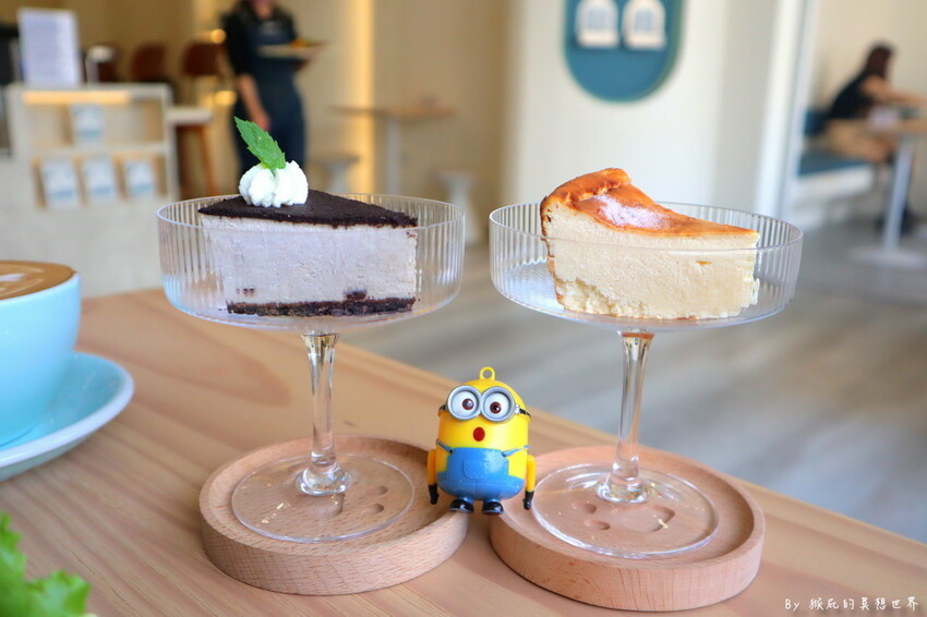 台中新開幕韓系咖啡廳就在逢甲，剛開幕就爆紅生意超好要排隊，乳酪蛋糕超好吃，寵物友善餐廳