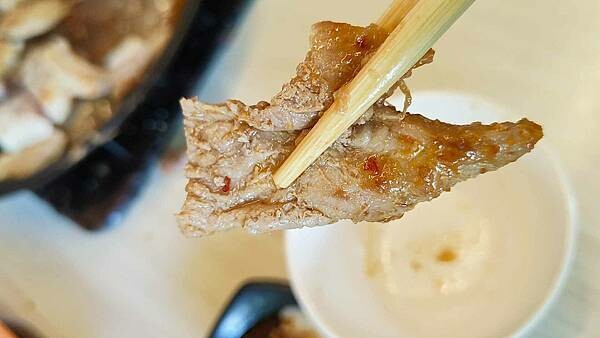 【台北美食】南港烤大學｜３５０元起燒烤吃到飽，隱藏在南港深山中的燒烤店